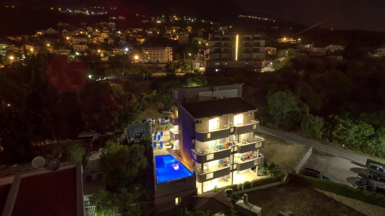 Ani Apartmani Dobra Voda Buitenkant foto