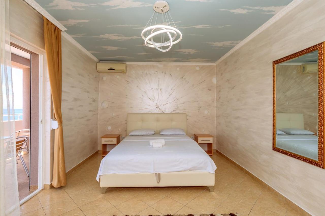 Ani Apartmani Dobra Voda Buitenkant foto